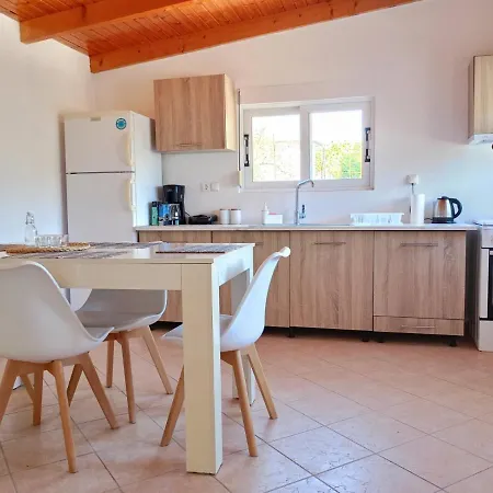 Holiday home Pantelatos
